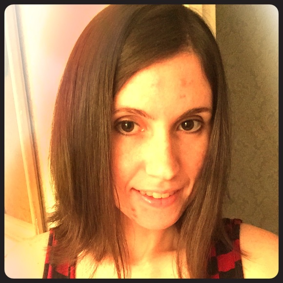 Meet your Posher, Ashley - Picture 1 of 1